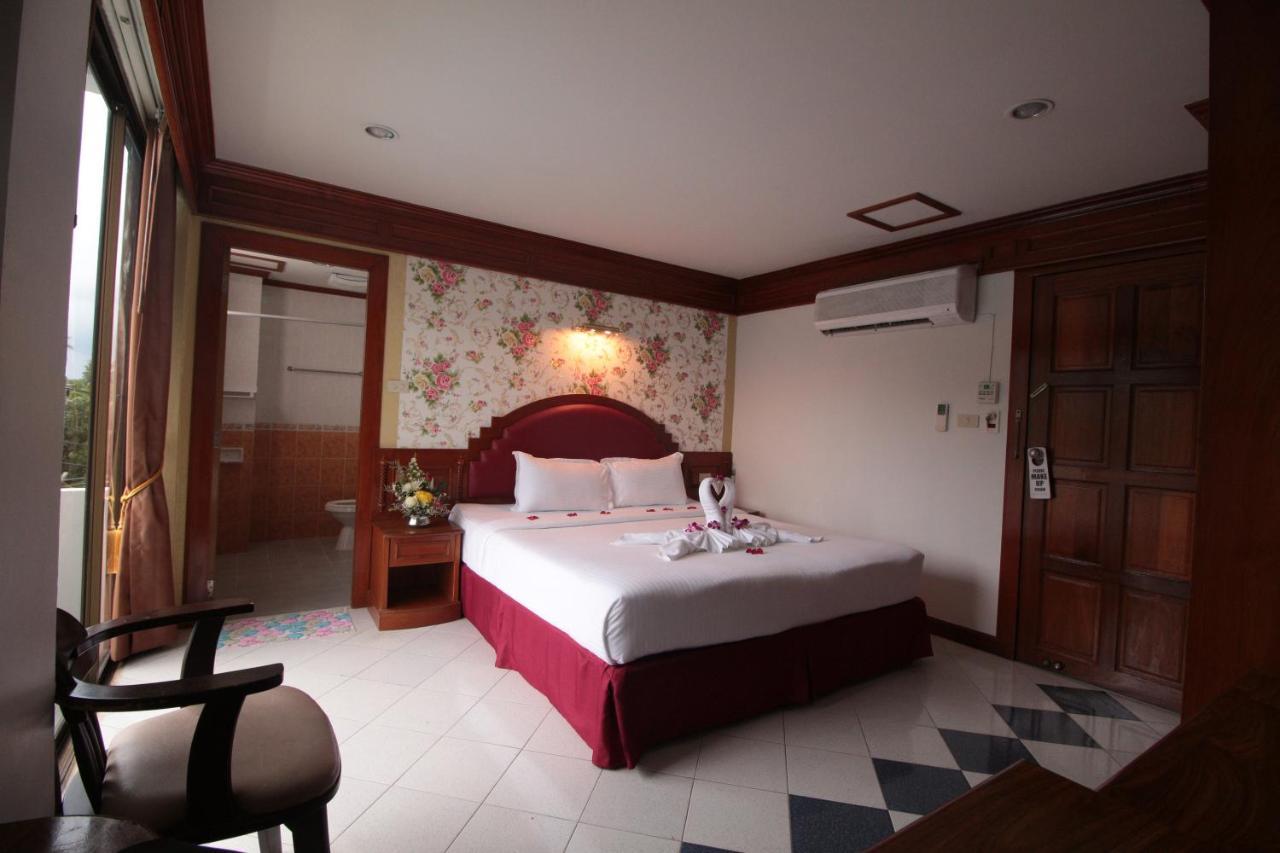 Taj Phuket Inn Patong Exterior foto